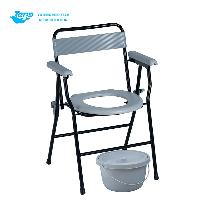 Chaise de commode de réhabilitation âgée