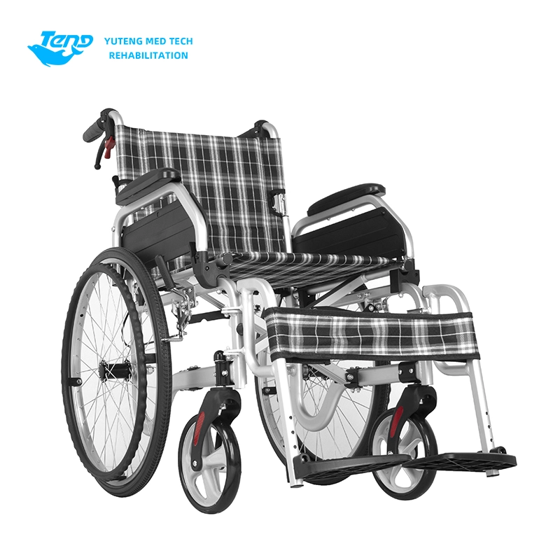 Fauteuil roulant pour les handicapés